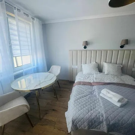 Baltic Luxury Gold דירה אוסטקה