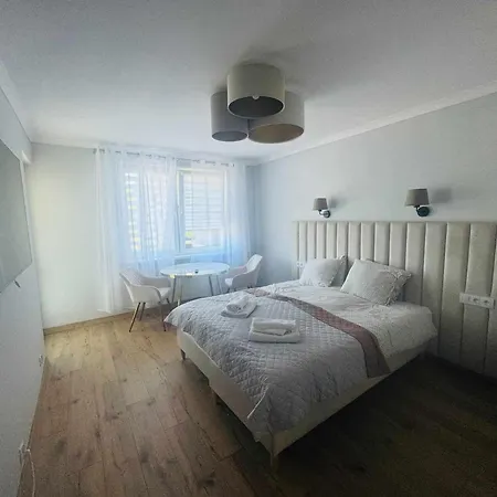Baltic Luxury Gold דירה אוסטקה